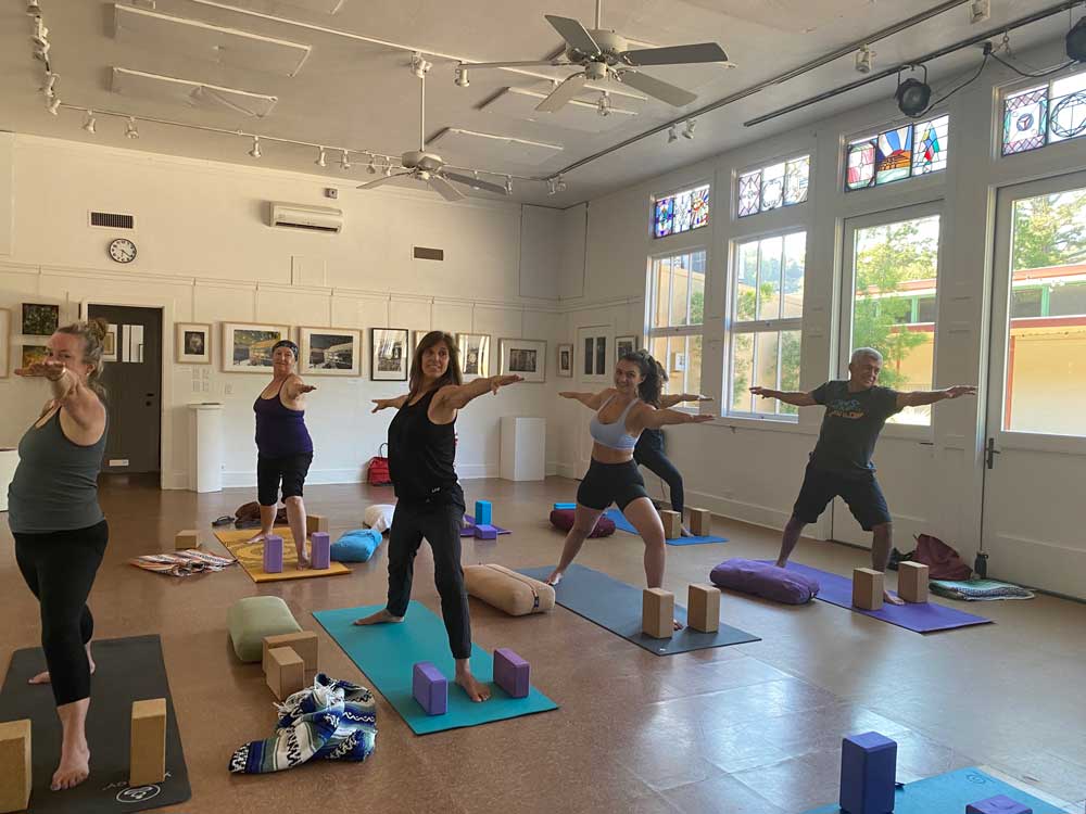 Patty-Brockley-Yoga-Class-IMG_5766-1000-2